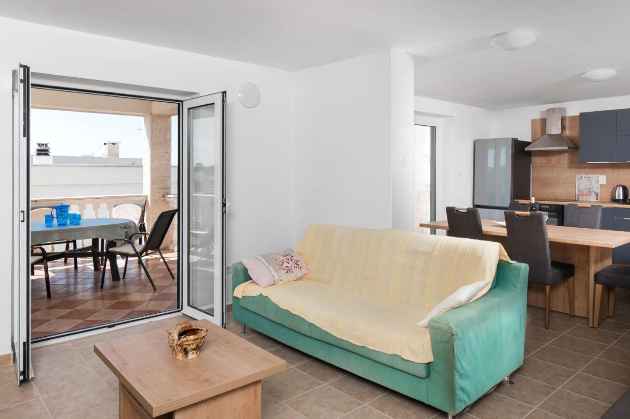 Rimagis Apartments 扎博里克 外观 照片