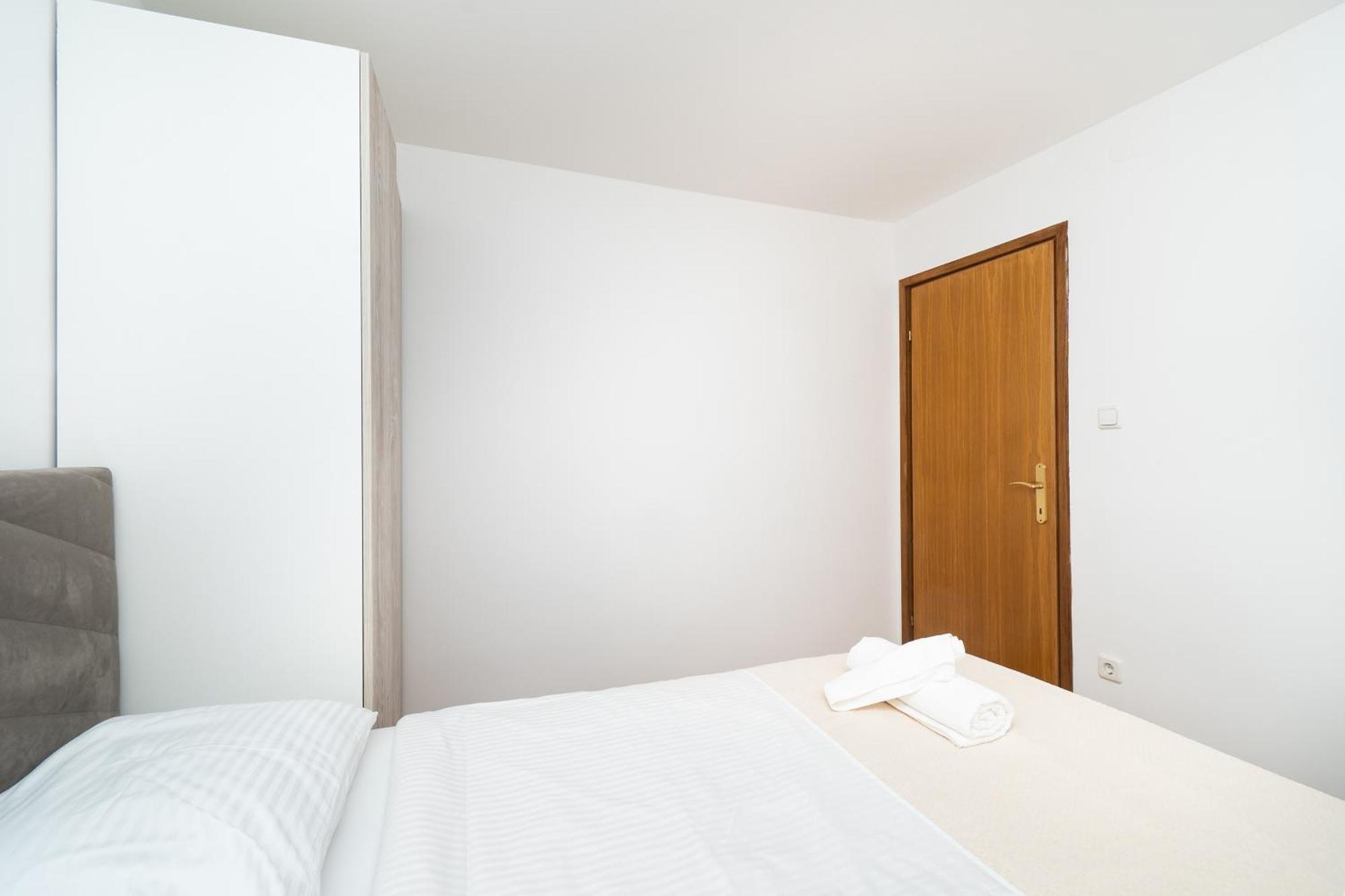 Rimagis Apartments 扎博里克 客房 照片